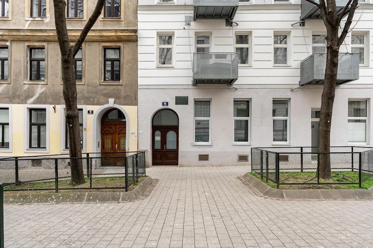 Modern Living In City Center - Fully Equipped Vienna 0*,  Austria